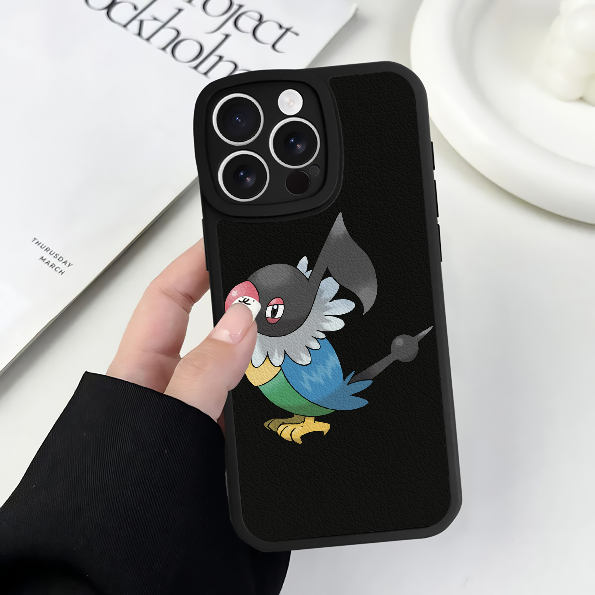 （画像用） ポケットモンスター Pokémon 【iPhone 16シリーズ対応】シリコンスマホケース（レザー調） 材質：シリコン